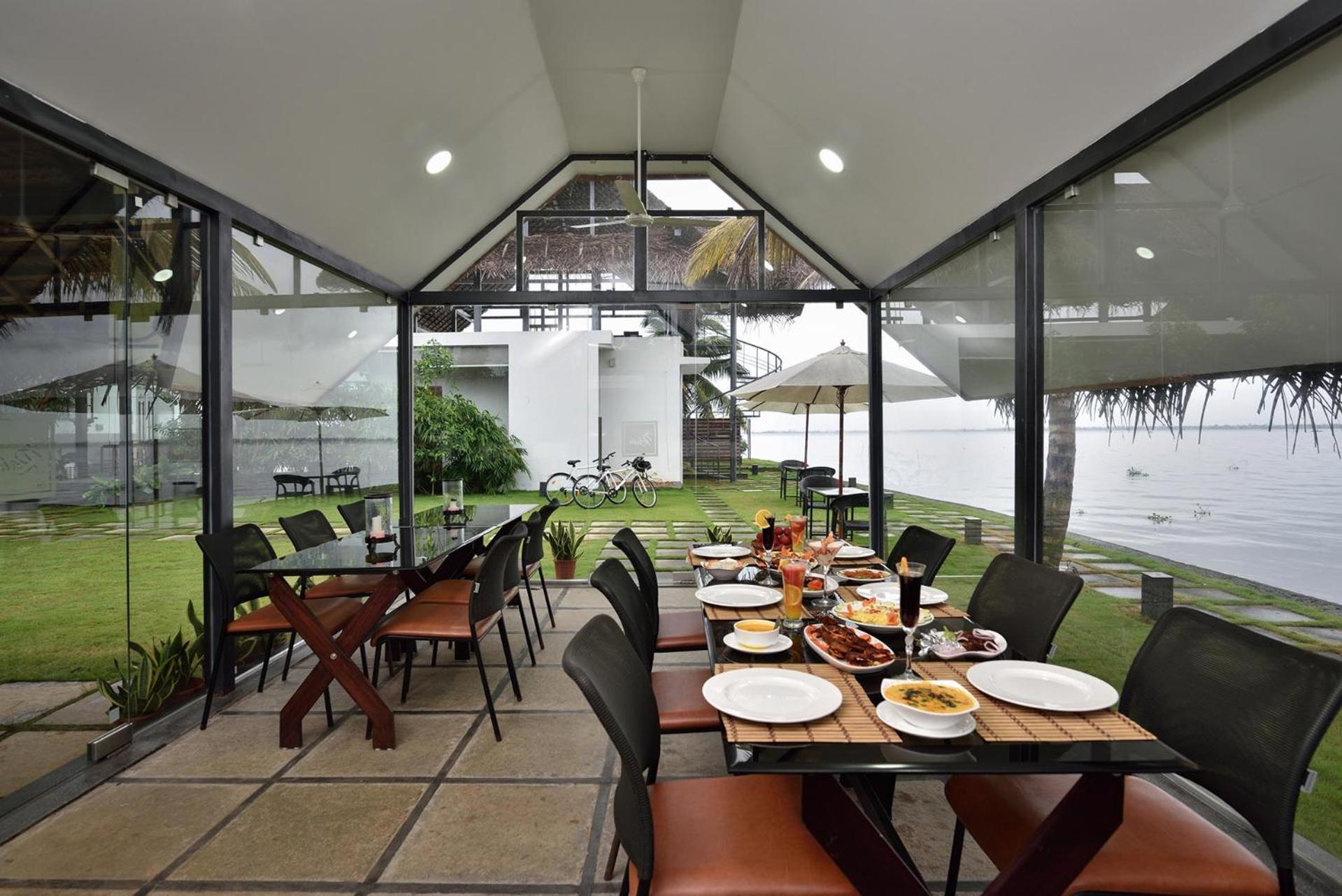 Stayvista At The Rain - River Villa With Infinity Pool Alappuzha Dış mekan fotoğraf